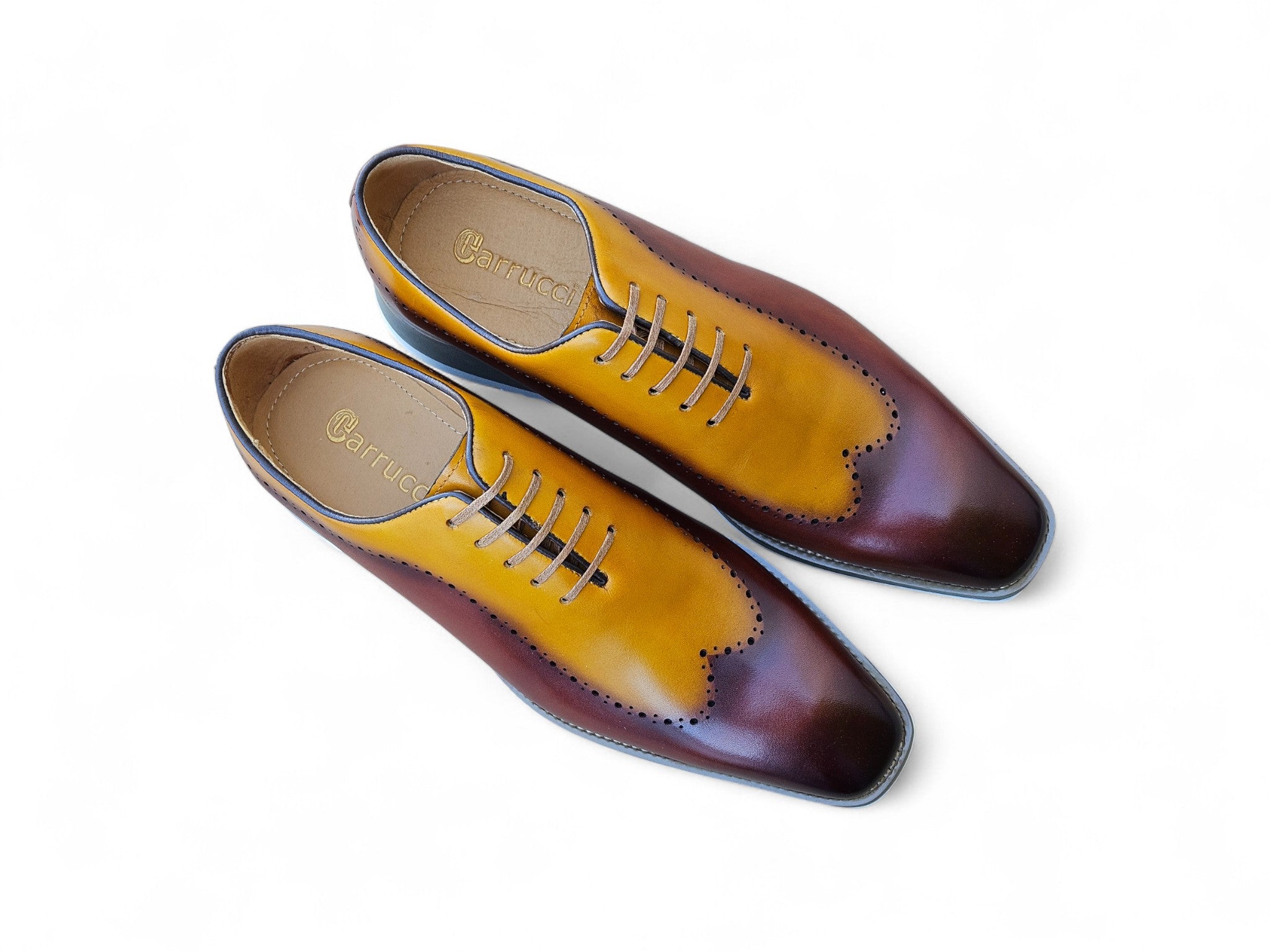 Two Tone Oxford With Lightweight Sole Carrucci