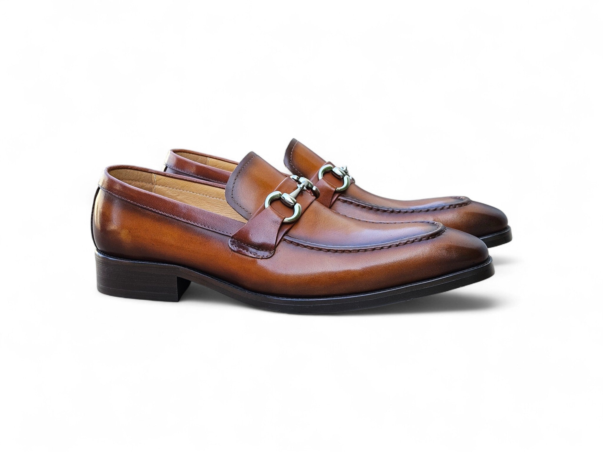 Men's Burnished Signature Buckle Loafer Carrucci