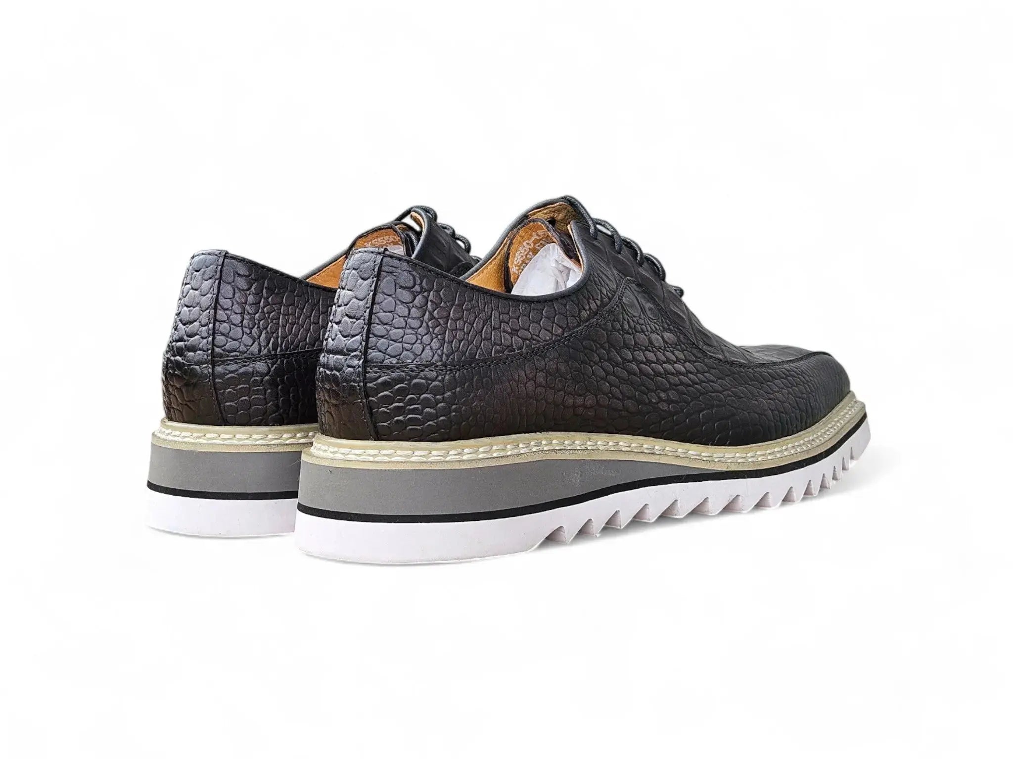 Alligator Embossed Leather Derby Carrucci