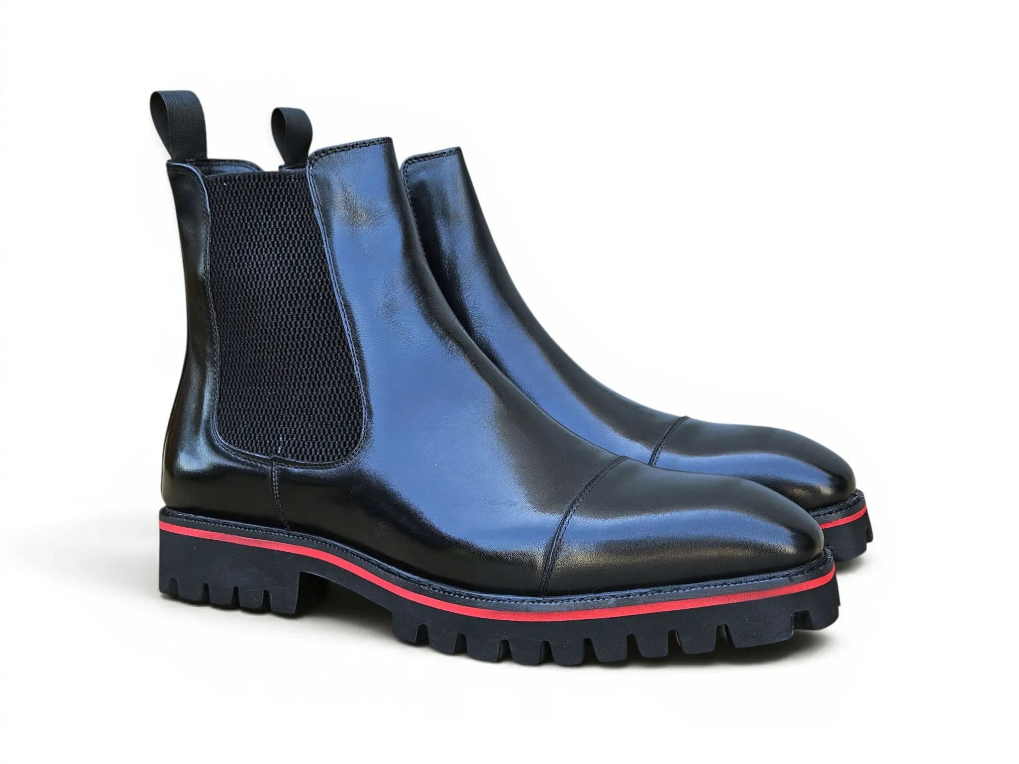 Astor Chealsea Boot in Lug Sole Carrucci
