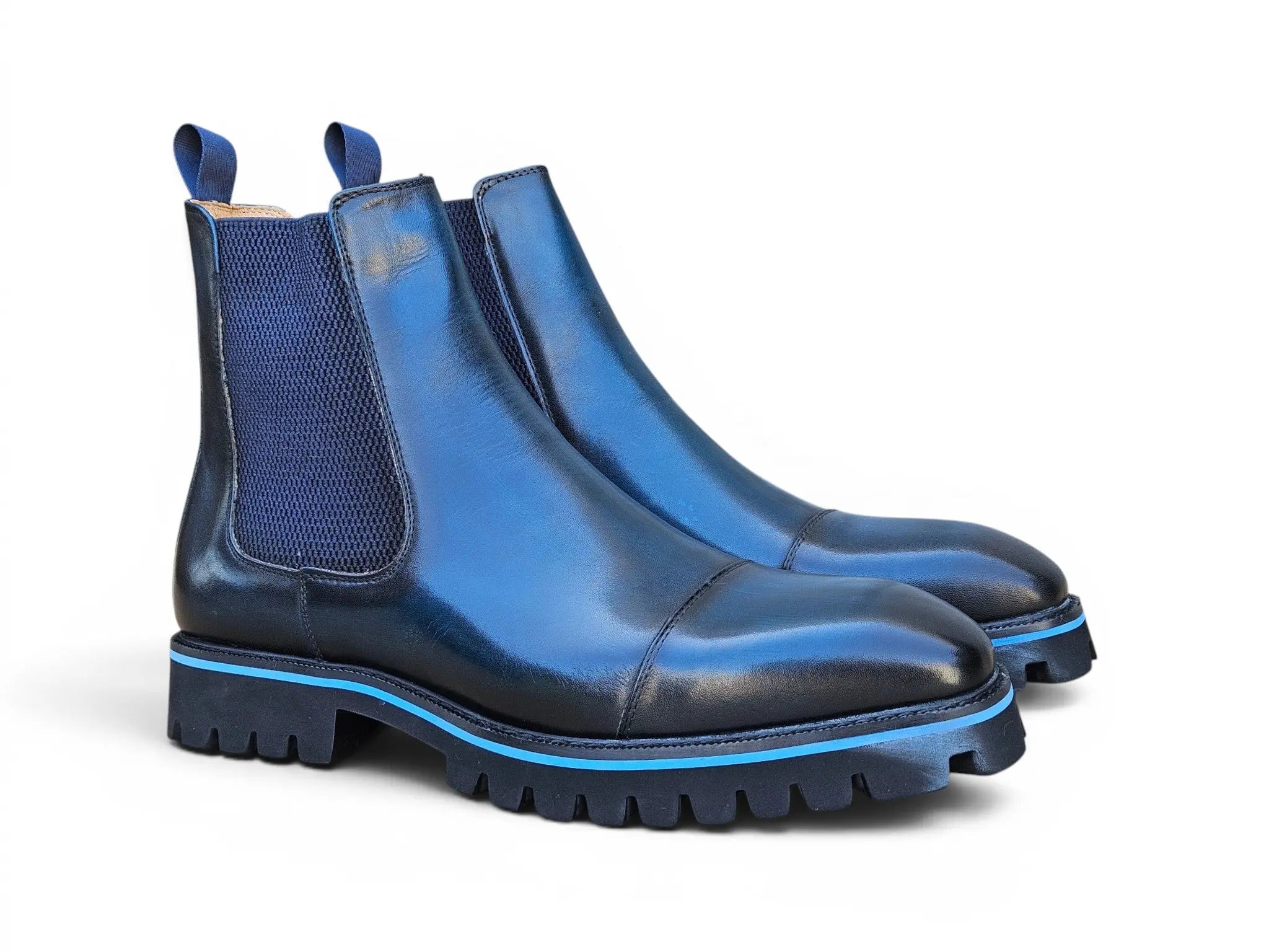 Astor Chealsea Boot in Lug Sole Carrucci