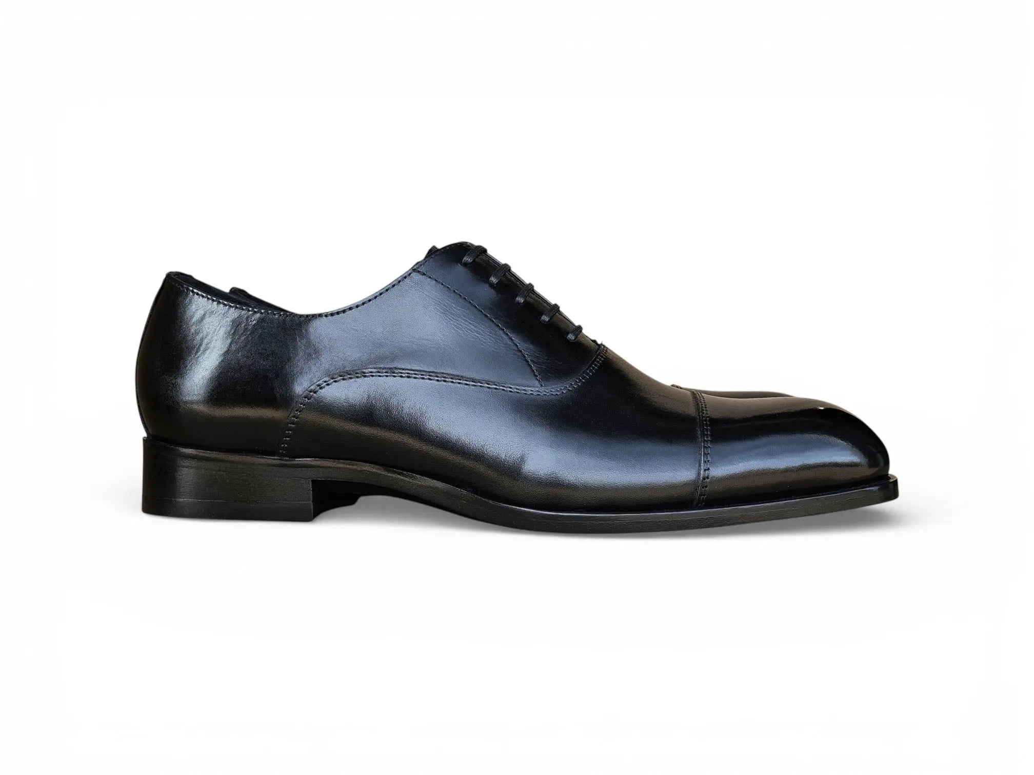 Avon Cap Toe Oxford in Leather Sole Carrucci