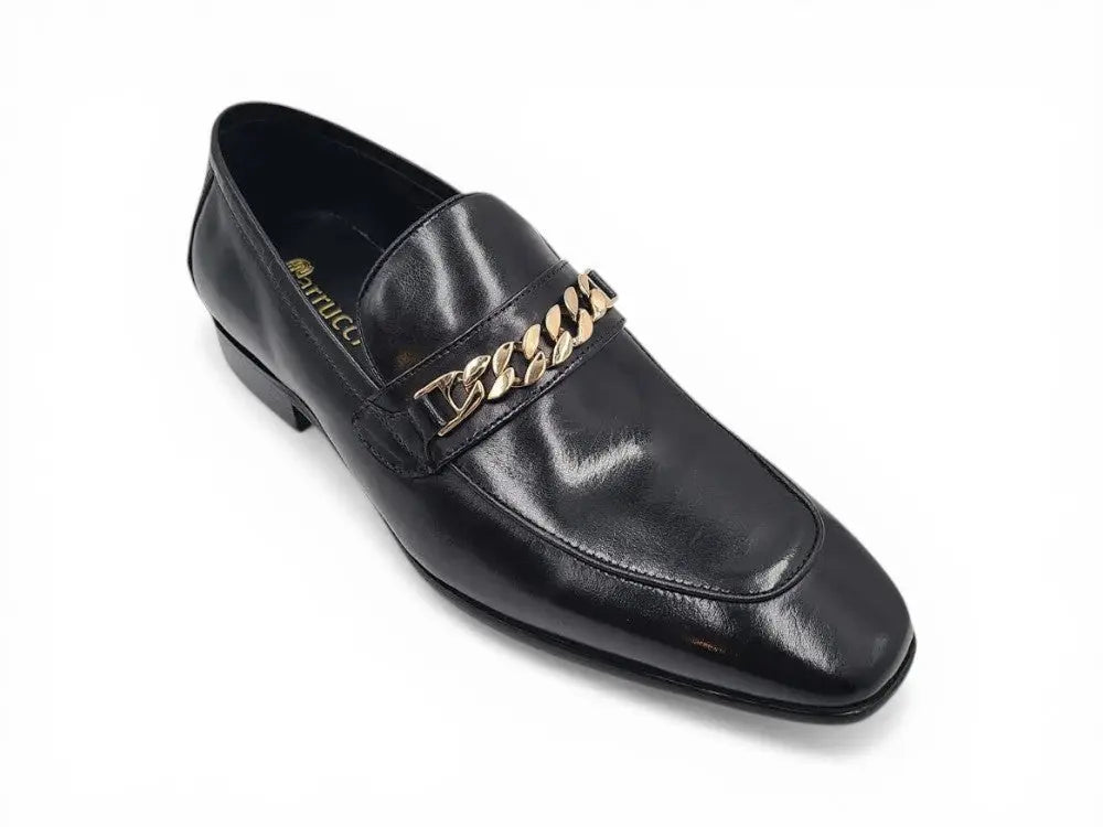 Beveled Squared Toe Loafer Carrucci