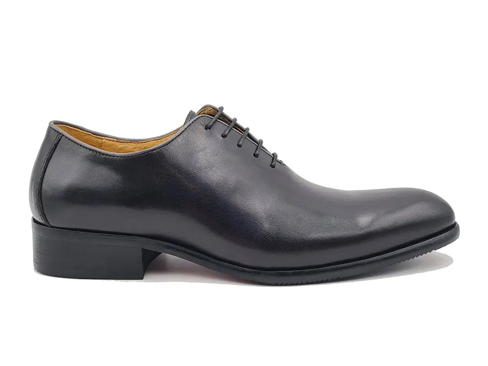 Calfskin Whole Cut Lace-up Oxford Carrucci
