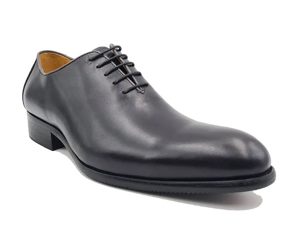 Calfskin Whole Cut Lace-up Oxford Carrucci