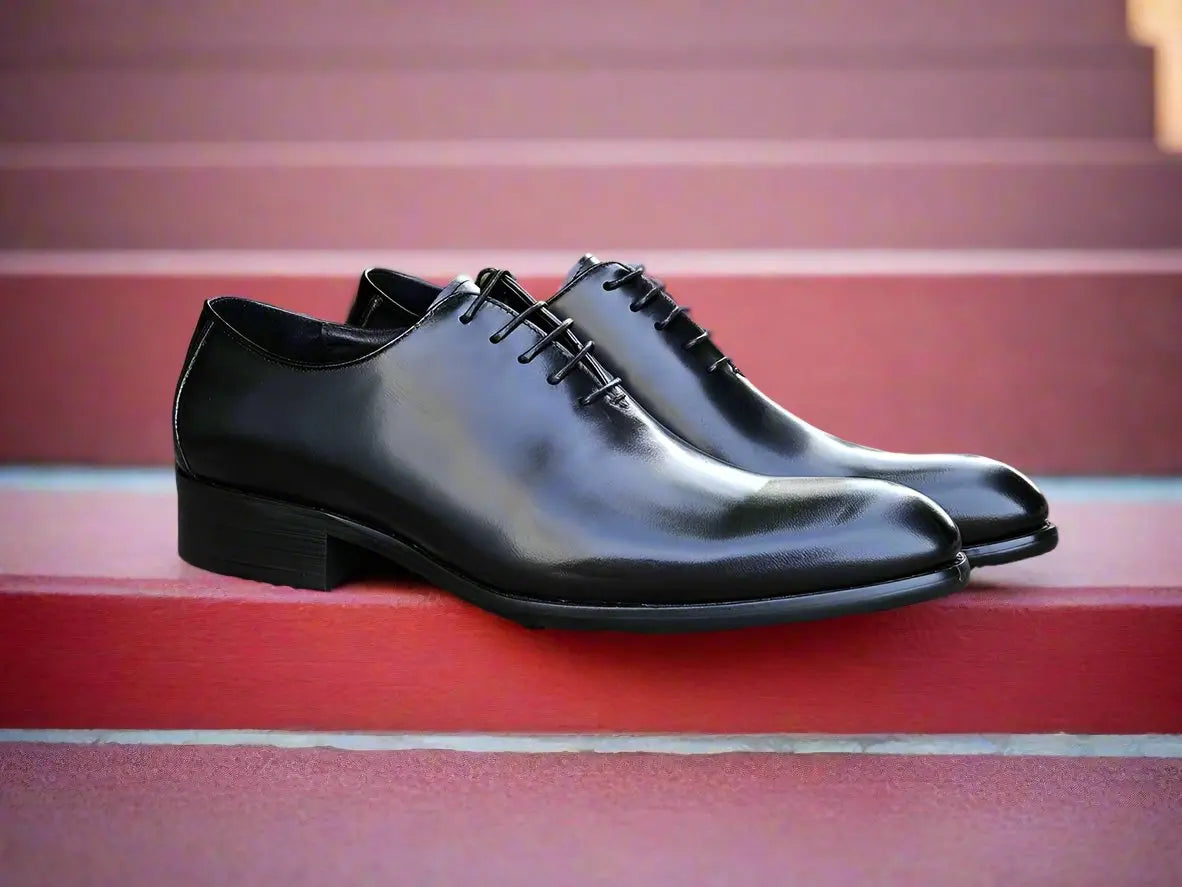 Calfskin Whole Cut Lace-up Oxford Carrucci