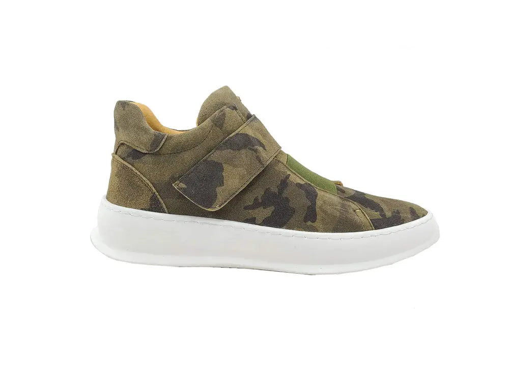 Camouflage Printed Suede Sneakers Carrucci