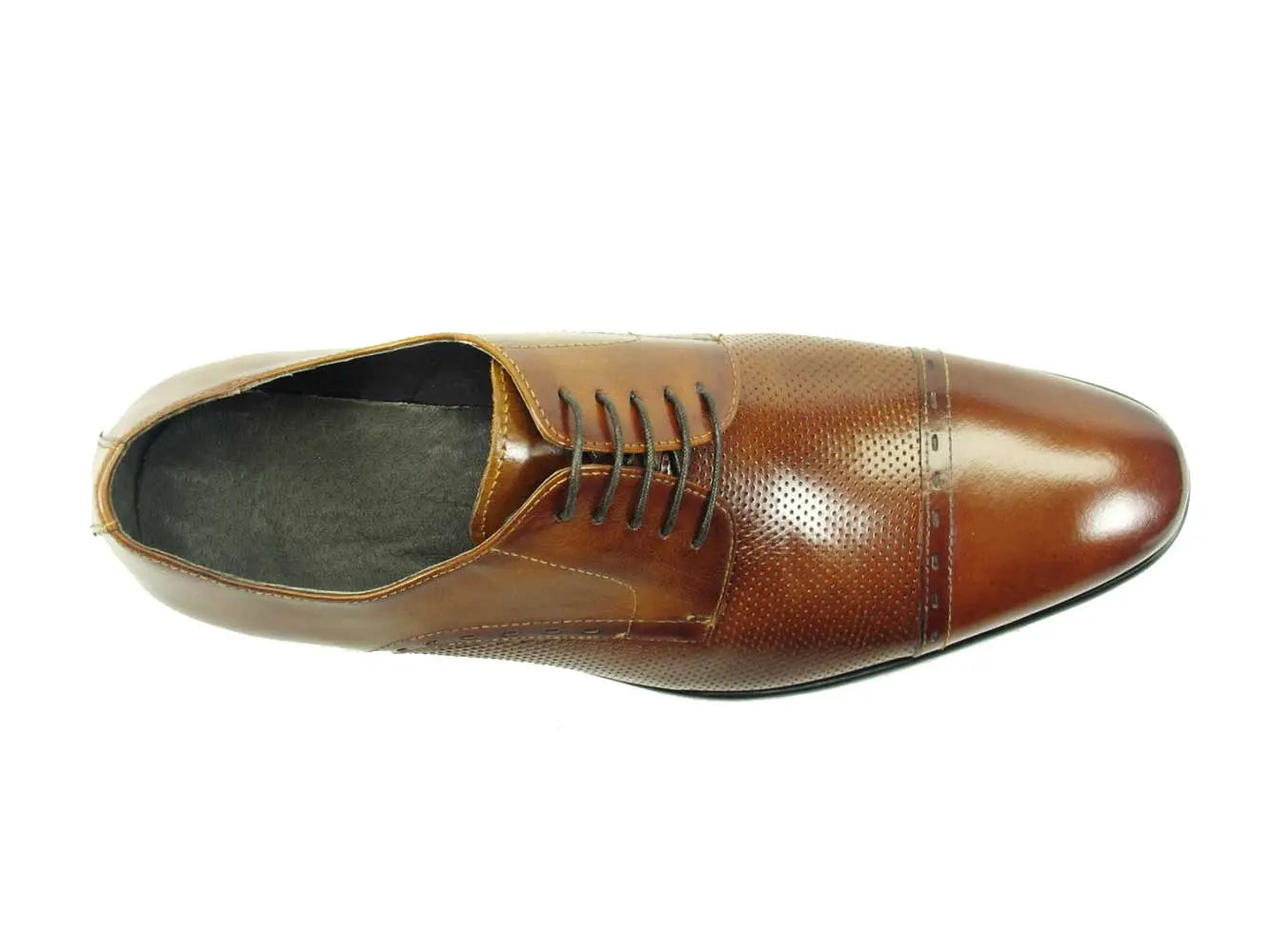 Cap Toe Leather Lace-up Shoe Carrucci