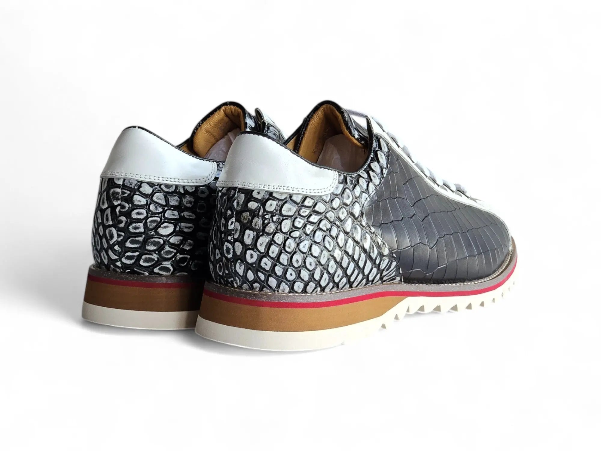 Carrucci Apex Explorer Sneaker Carrucci