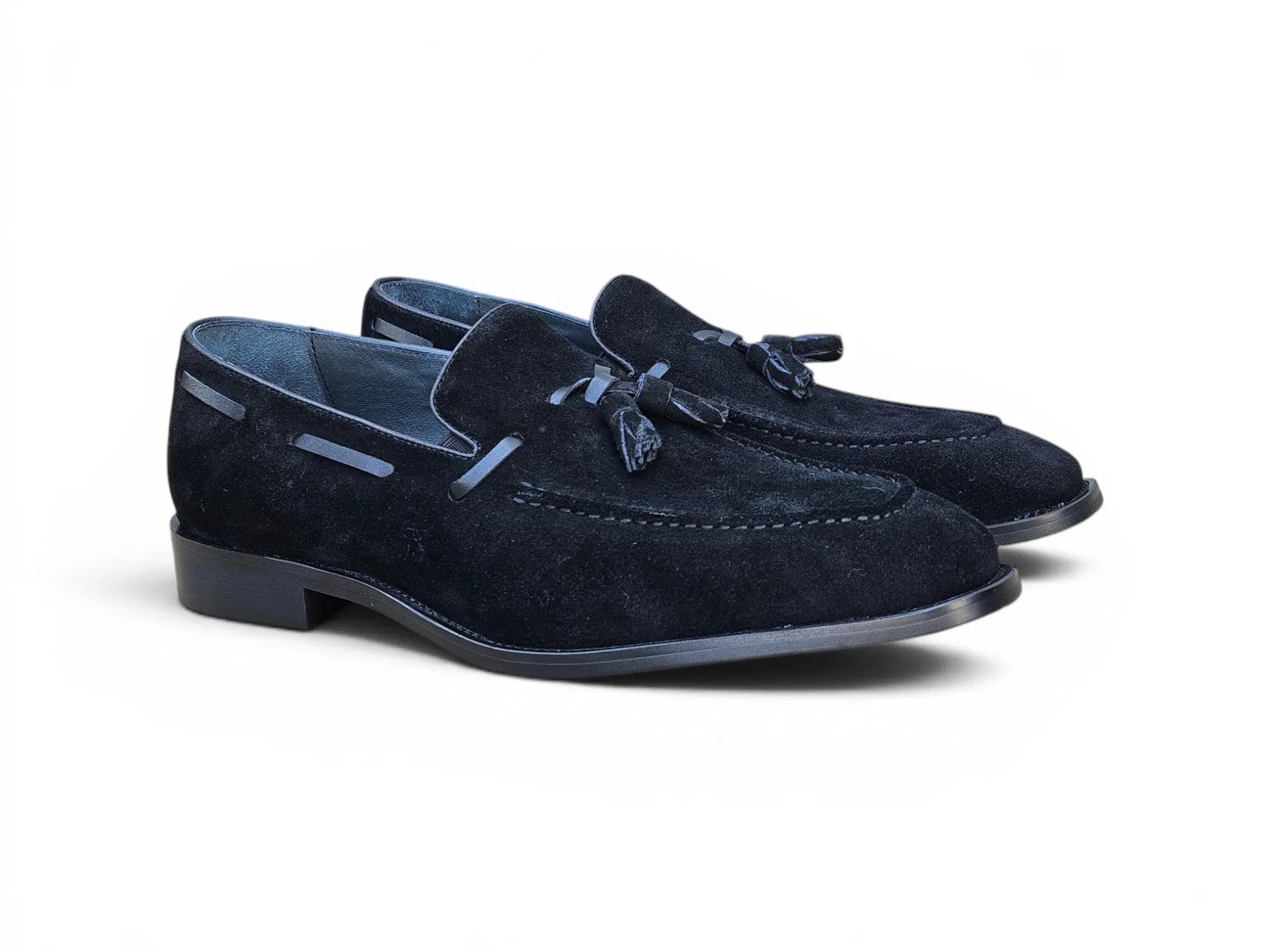 Carrucci Savoy Suede Tassel Loafer Carrucci