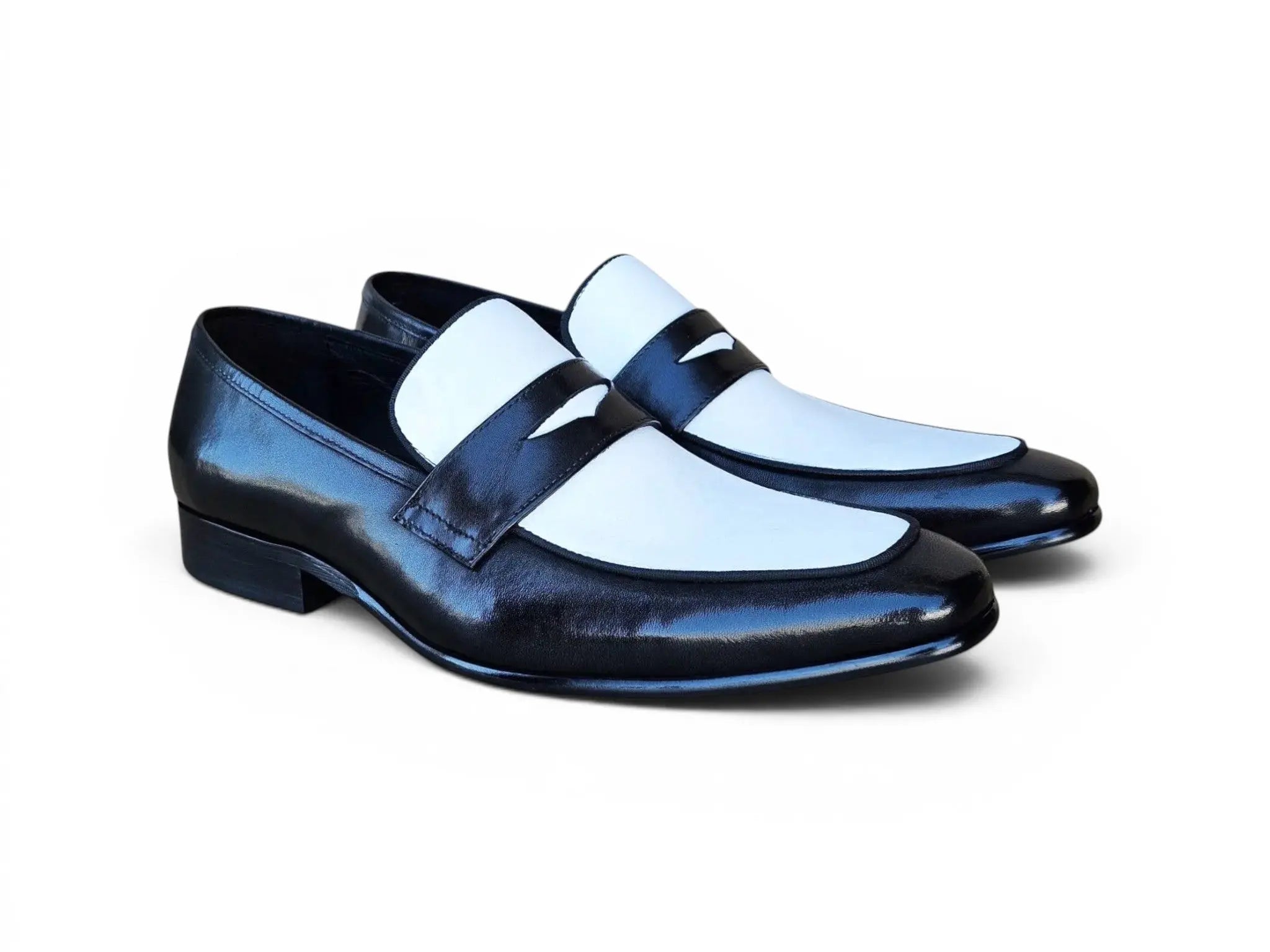 Contrast Two Tone Penny Loafer Carrucci