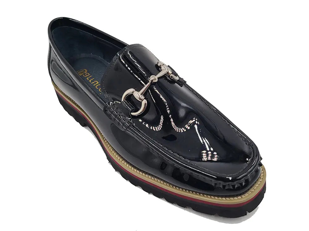 Elegant Patent Leather Horse Bit Loafer Carrucci