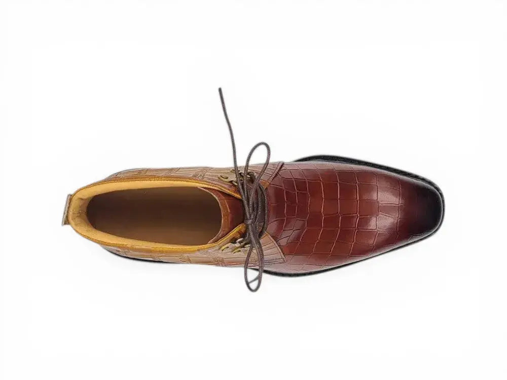 Embossed Chukka Boot Lug Sole Carrucci