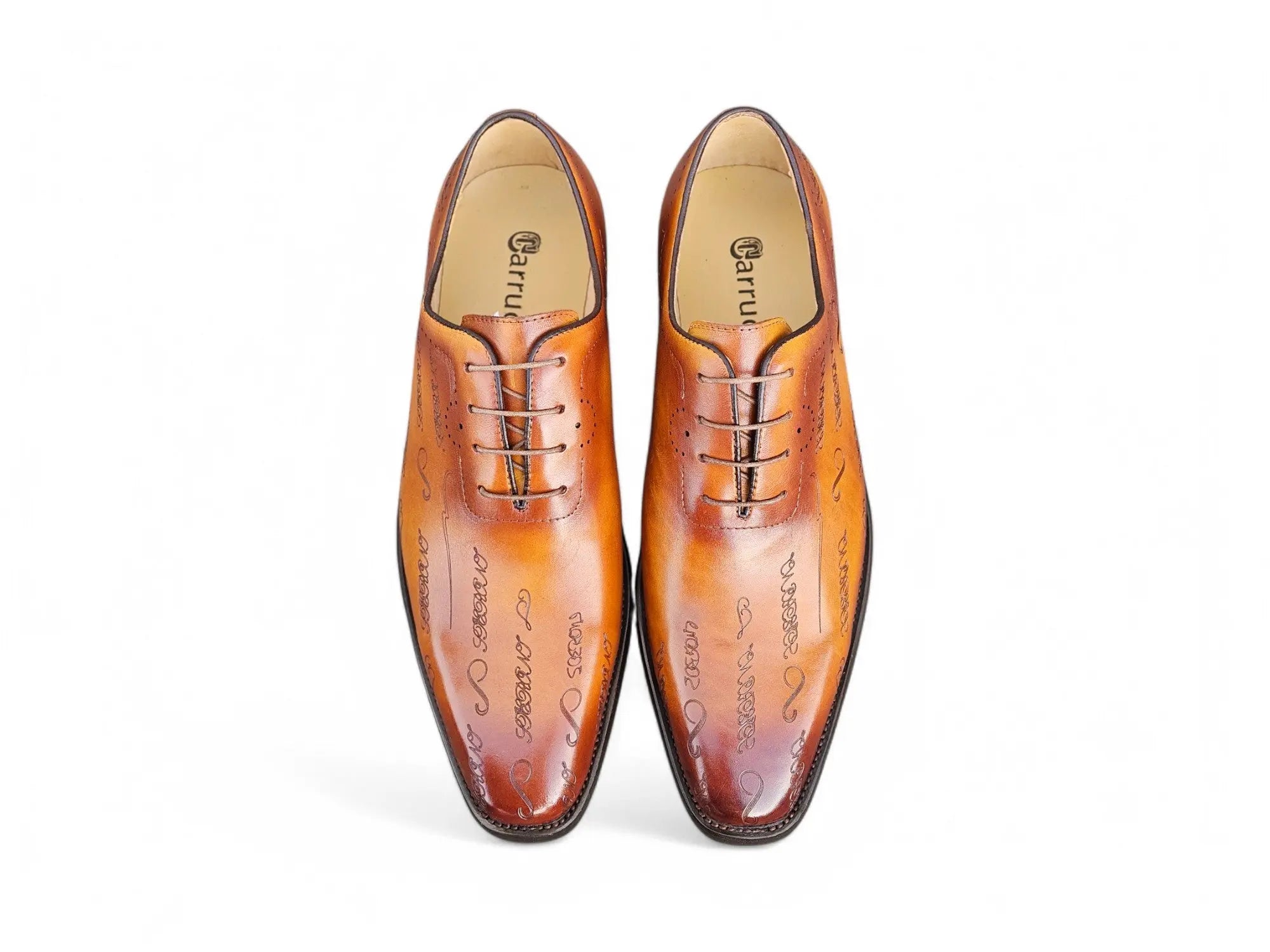 Embossed Wholecut Oxford Carrucci