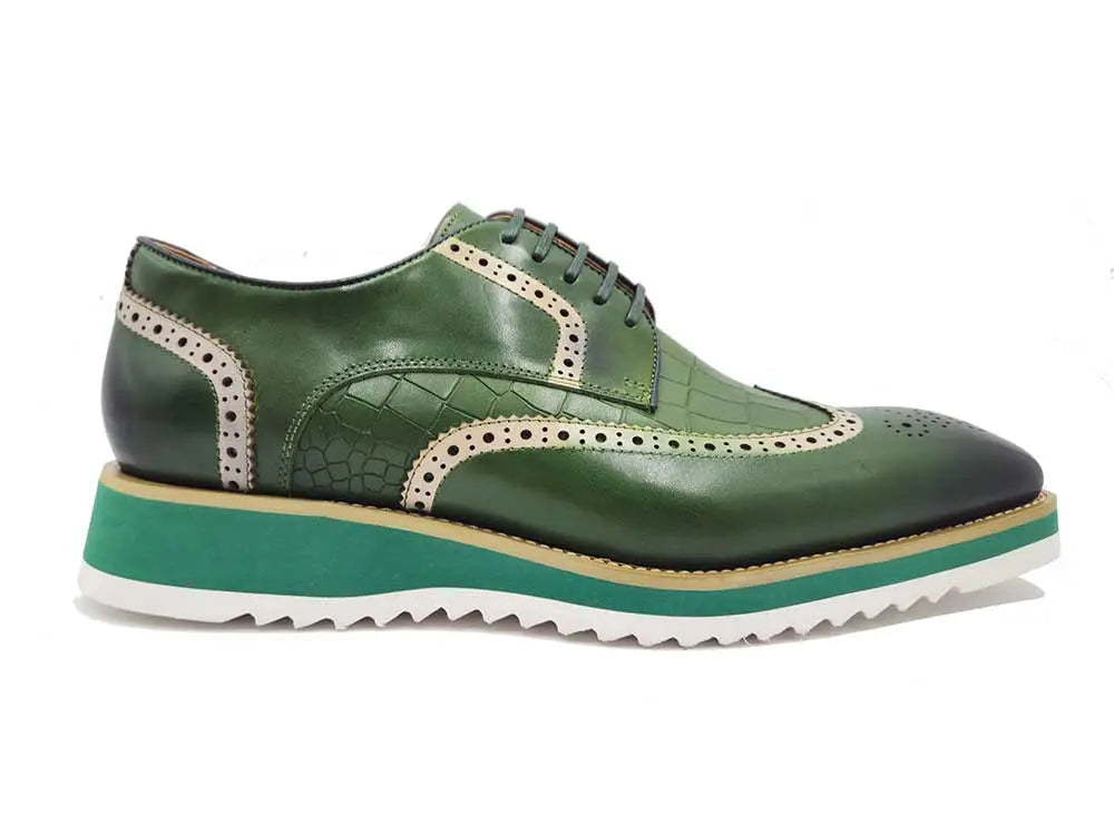 Gorgeous Lace-Up Oxford Carrucci