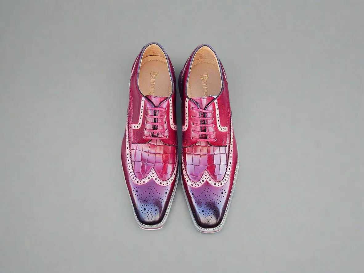 Gorgeous Lace-Up Oxford Carrucci