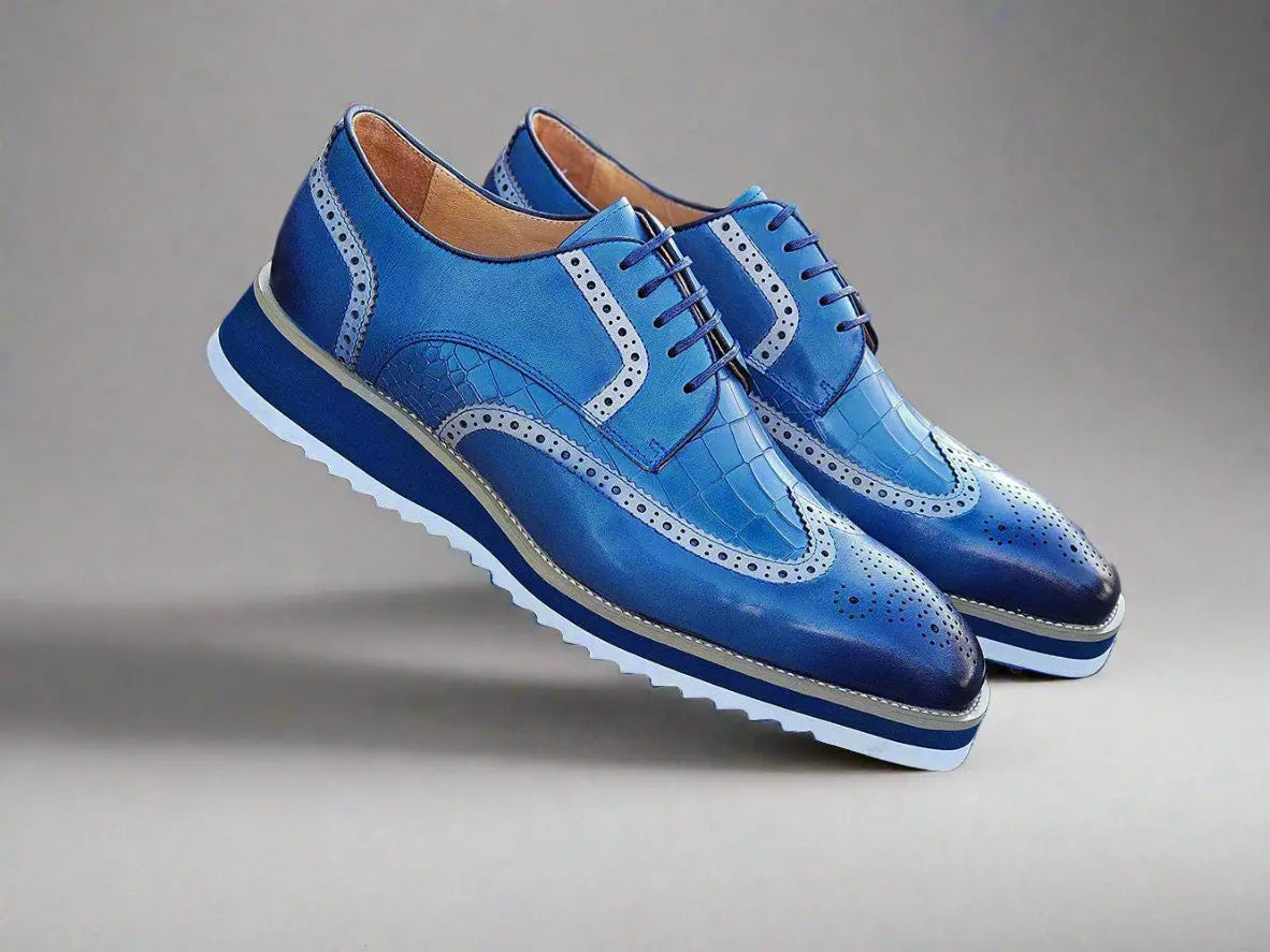 Gorgeous Lace-Up Oxford Carrucci