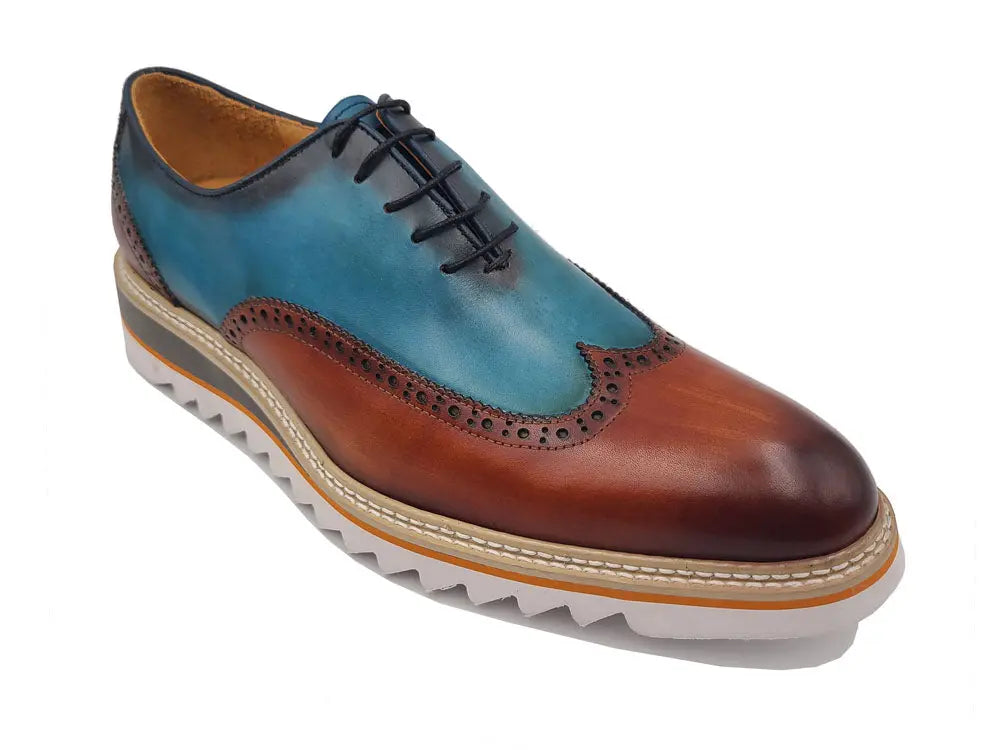 Gorgeous Two Tone Oxford Wingtip Carrucci