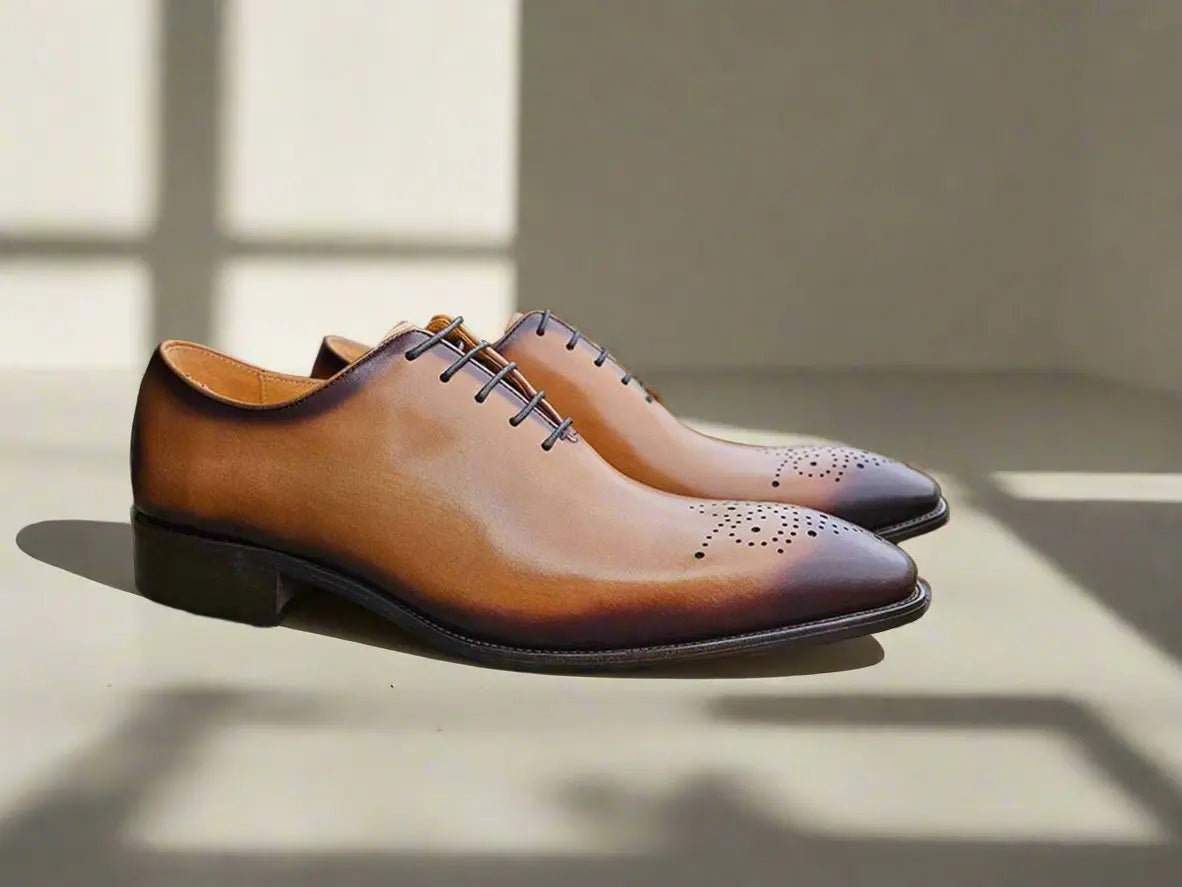 Hand Burnished Wholecut Calf Oxford Carrucci
