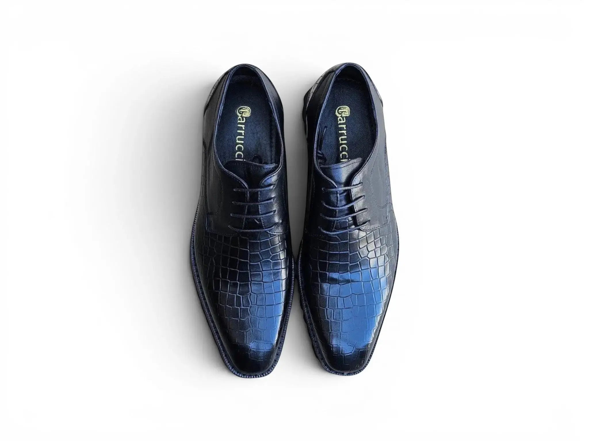 Hybrid Lug Embossed Oxford Carrucci