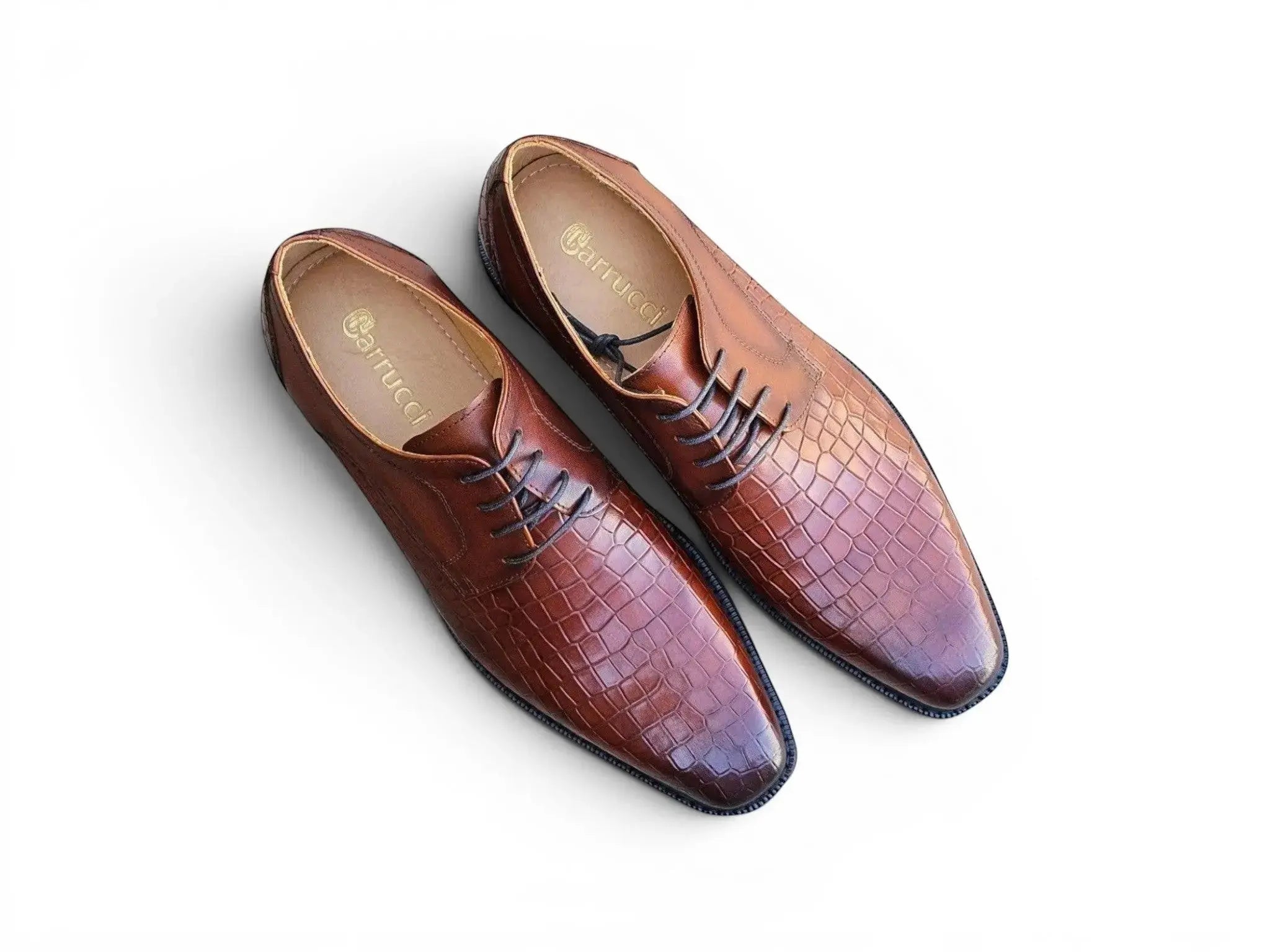 Hybrid Lug Embossed Oxford Carrucci