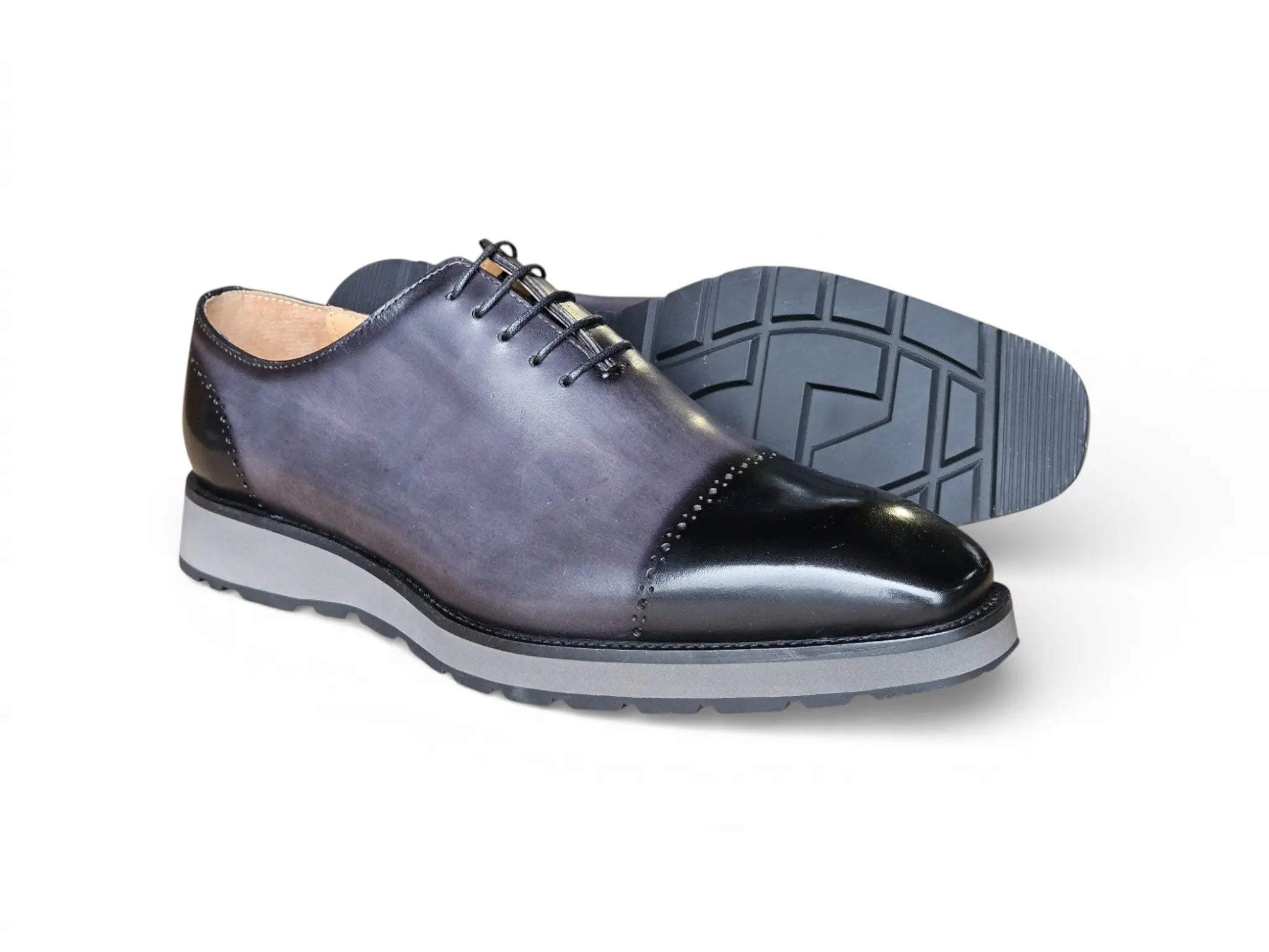 Hybrid Wholecut Oxford Carrucci