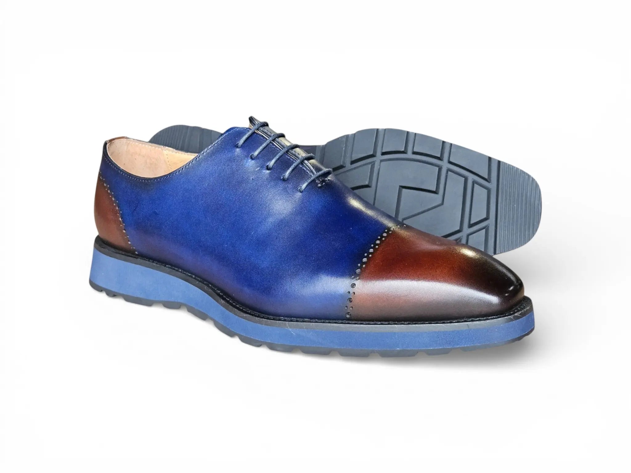 Hybrid Wholecut Oxford Carrucci