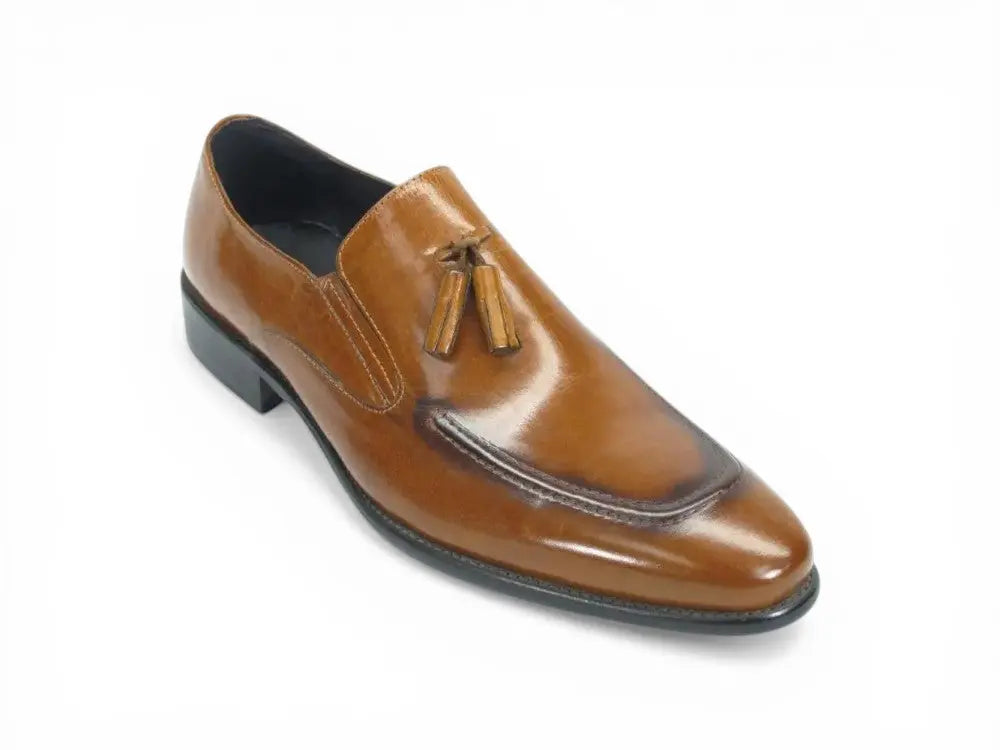 KS099-714 Leather Tassel Loafer Carrucci