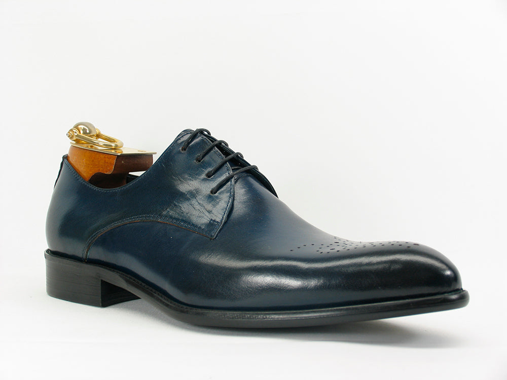Carrucci Signature Lace-up Oxford
