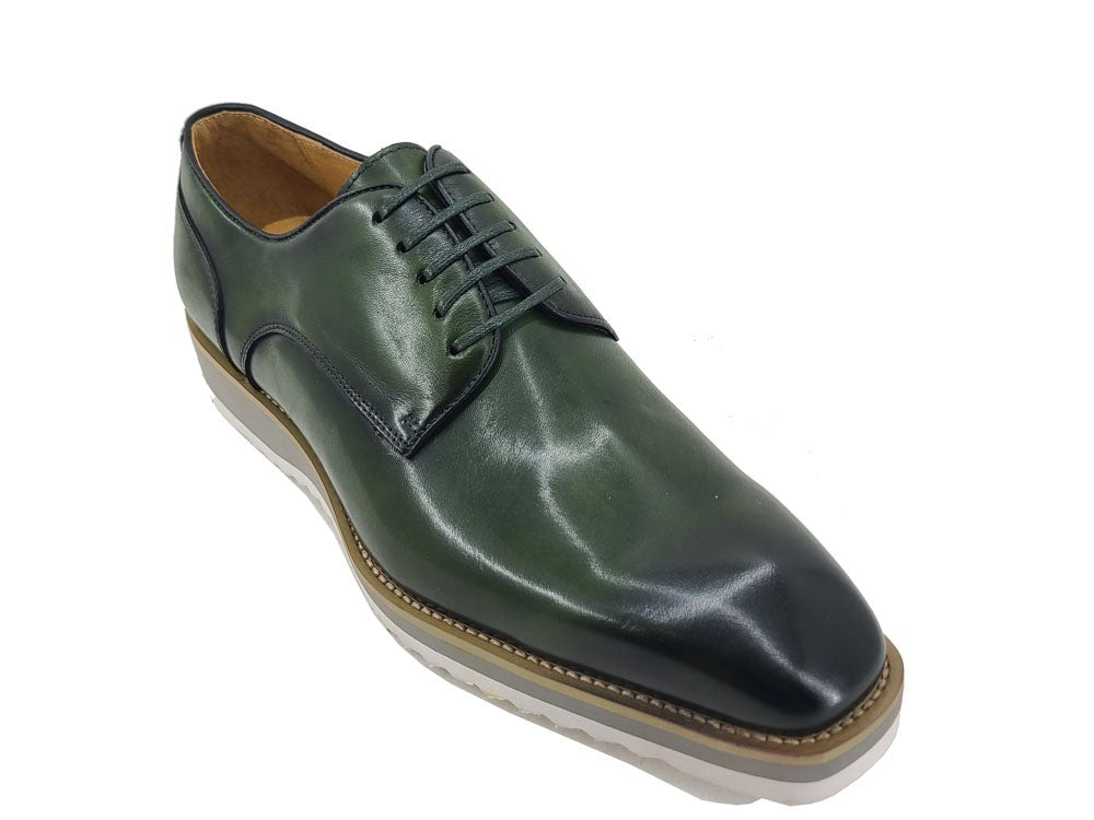 Carrucci Lace-up Leather Derby