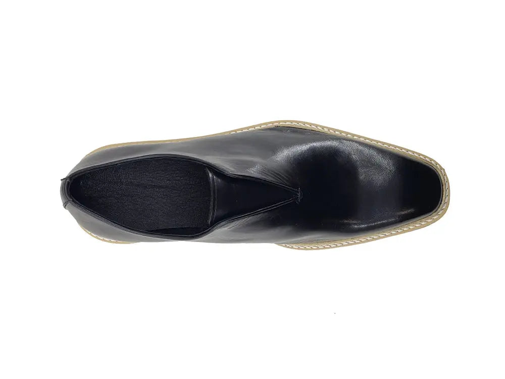 laceless-loafer-with-contrast-color-lightweight-sole