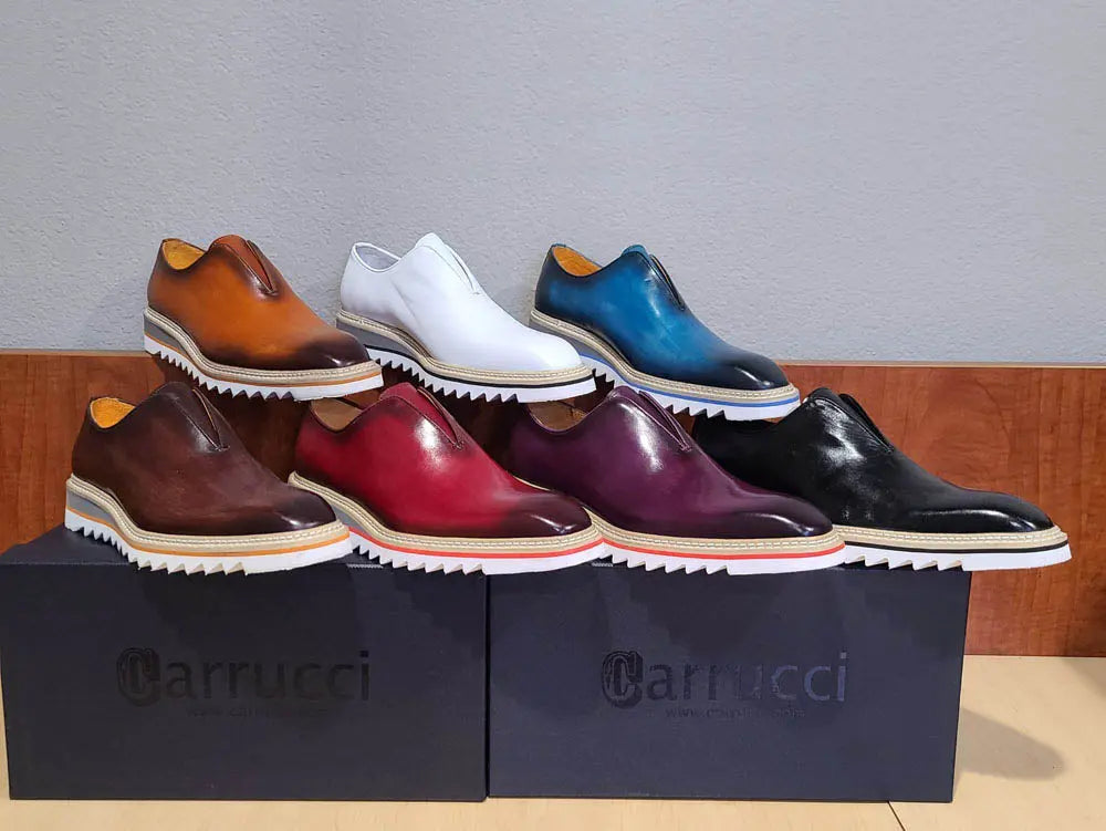 laceless-loafer-with-contrast-color-lightweight-sole