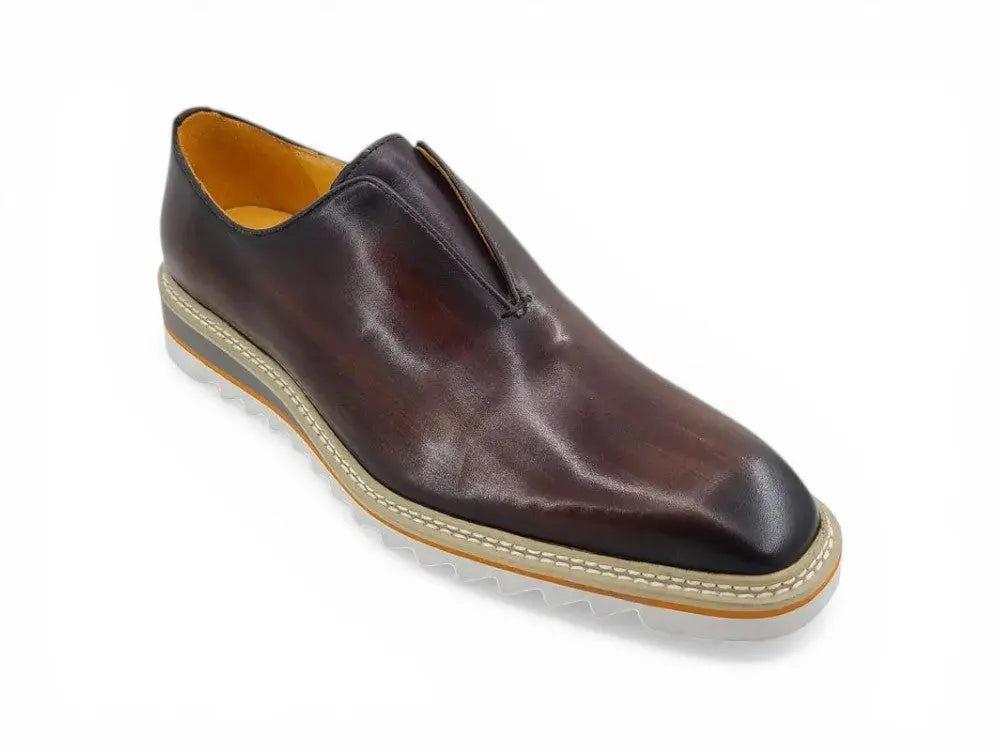 laceless-loafer-with-contrast-color-lightweight-sole