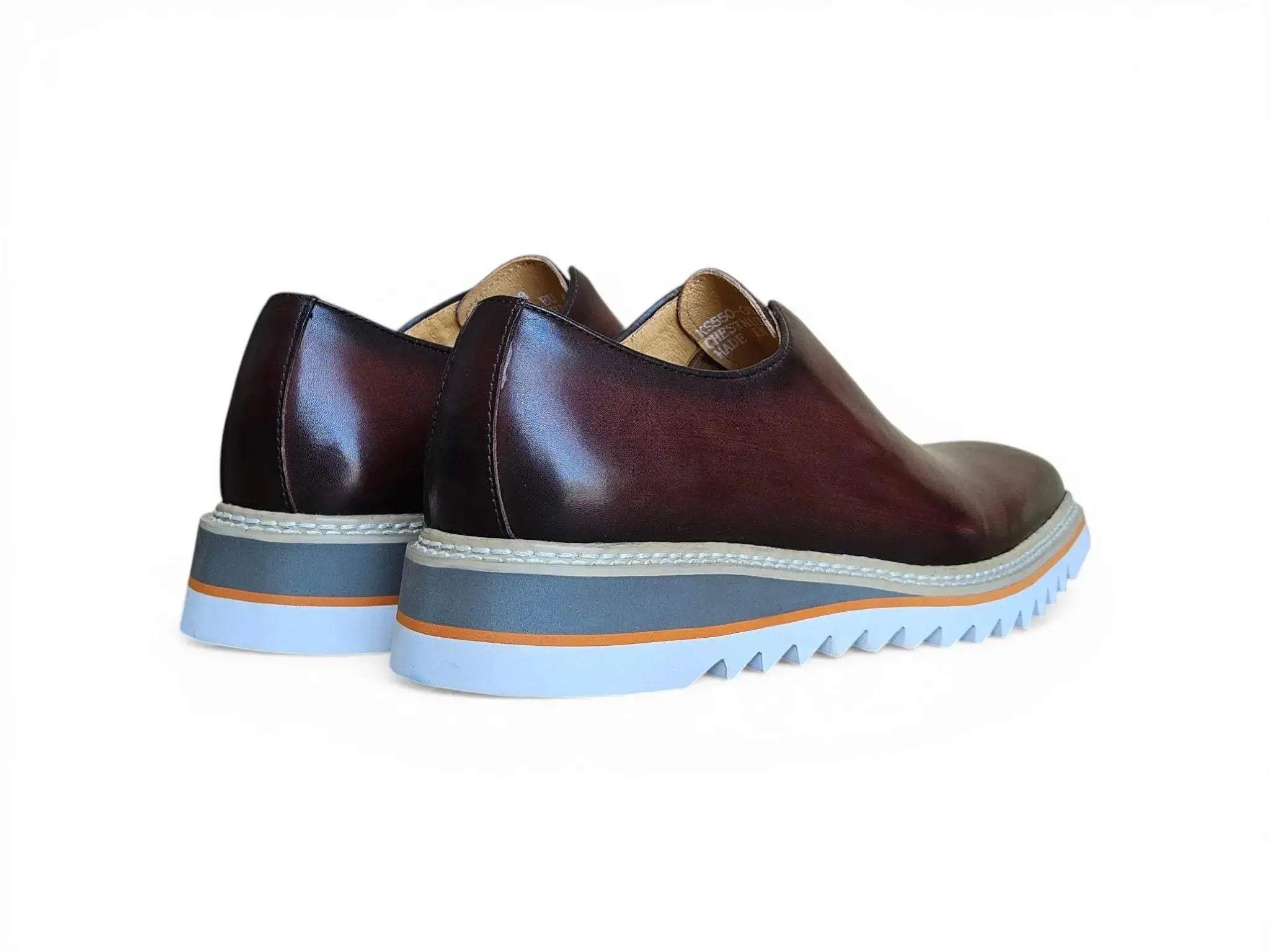 Laceless Loafer with Contrast color lightweight sole Carrucci