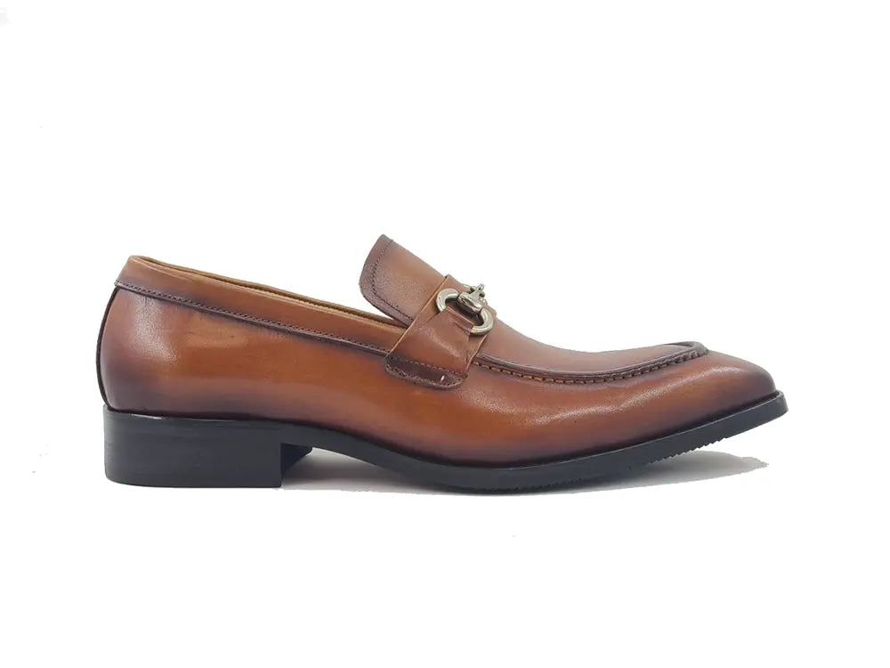 Men's Burnished Signature Buckle Loafer Carrucci