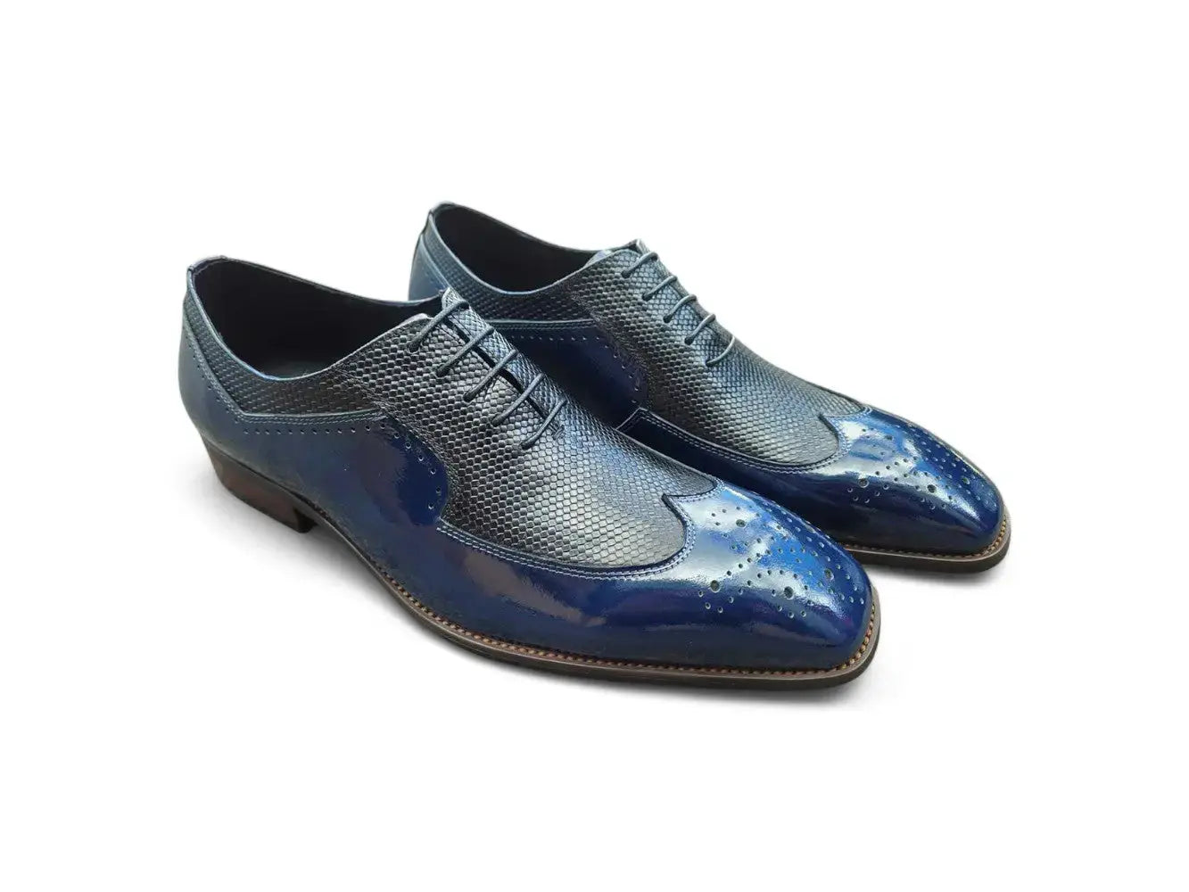Modern Patent Leather Oxford Carrucci