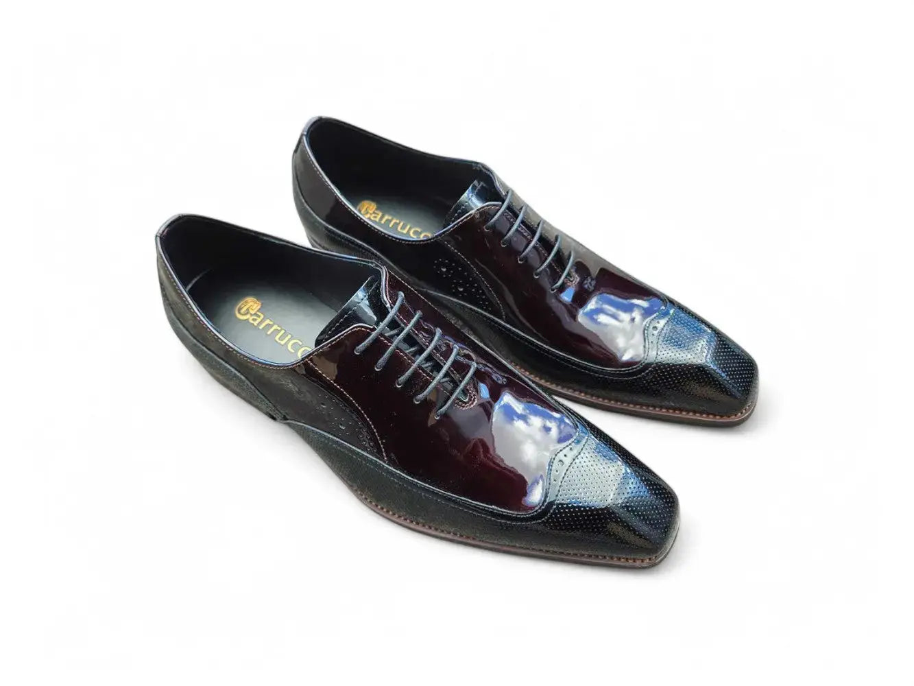 Modern Patent Leather Oxford Carrucci