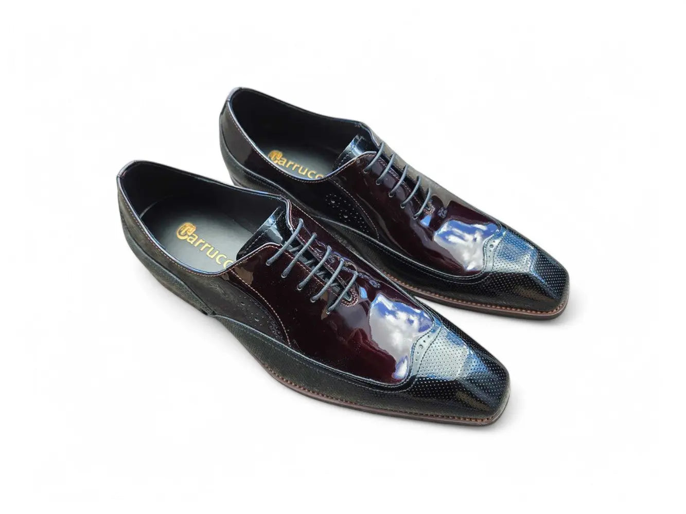 Modern Patent Leather Oxford Carrucci