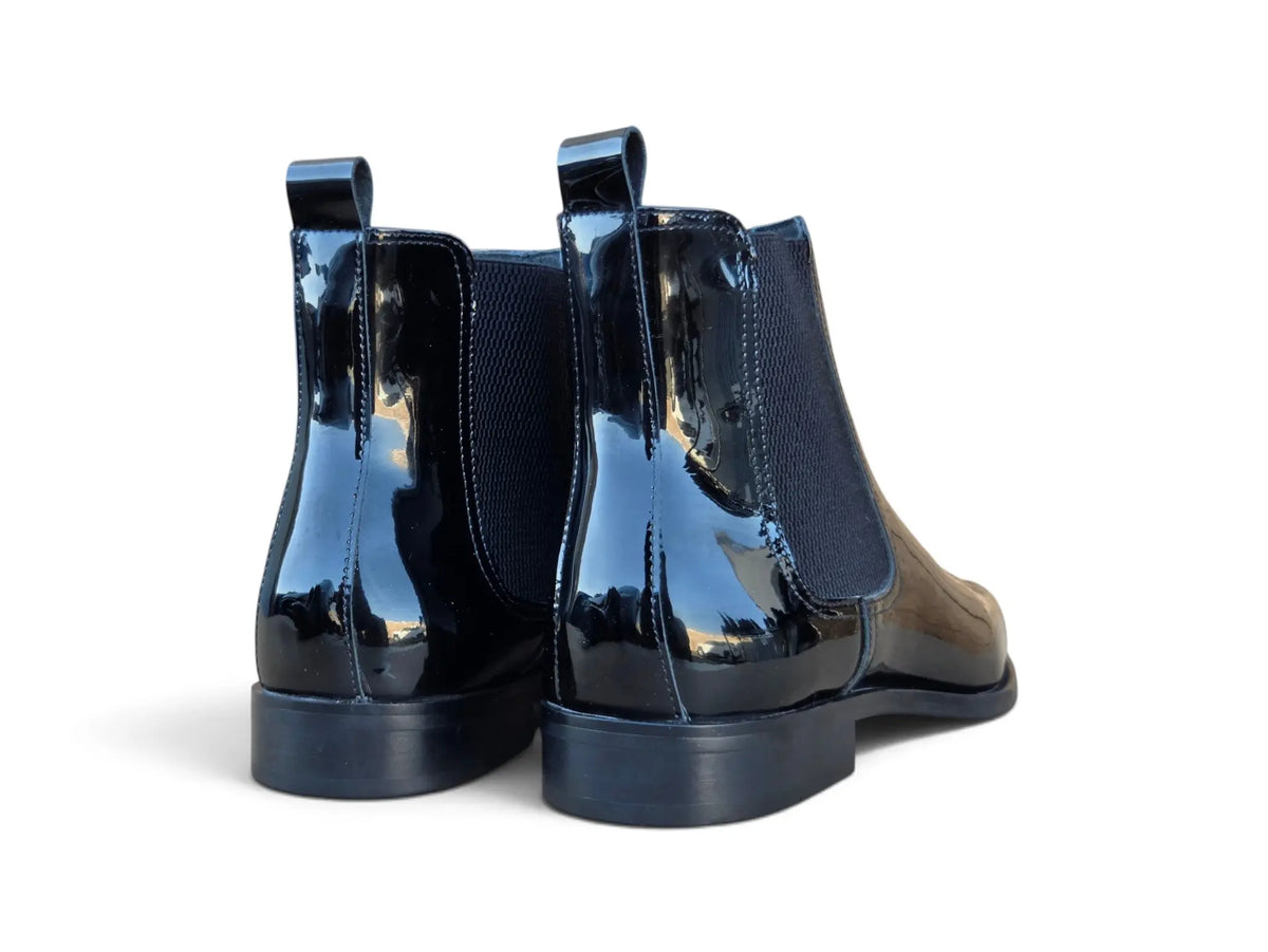 Noir Patent Leather Chelsea Boot Carrucci