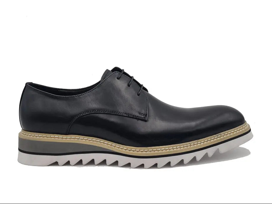 Plain Toe Blucher Style Oxford Carrucci