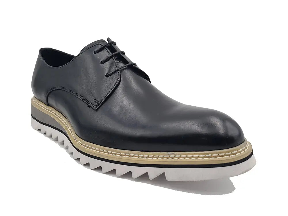 Plain Toe Blucher Style Oxford Carrucci
