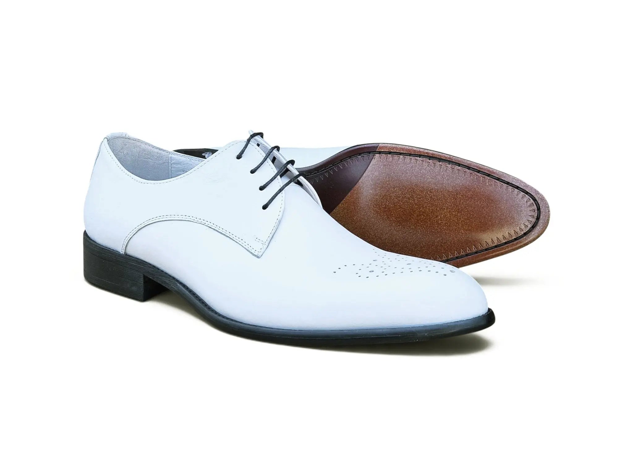 Signature Burnished Lace-up Derby Carrucci
