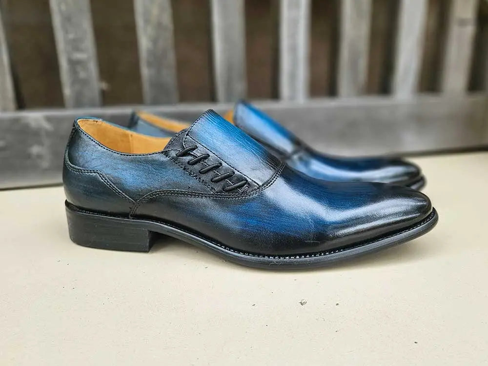 Slip-on Loafer With Decorative Lace Carrucci