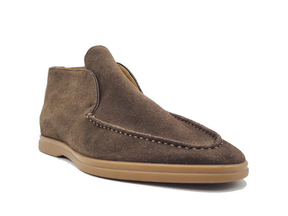 Soft Suede Comfort Loafer Carrucci