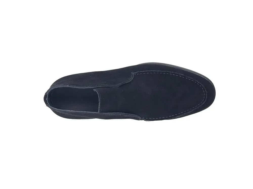 Soft Suede Comfort Loafer Carrucci