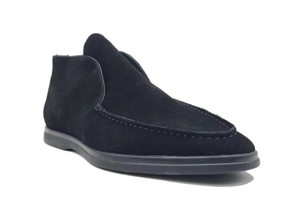 Soft Suede Comfort Loafer Carrucci