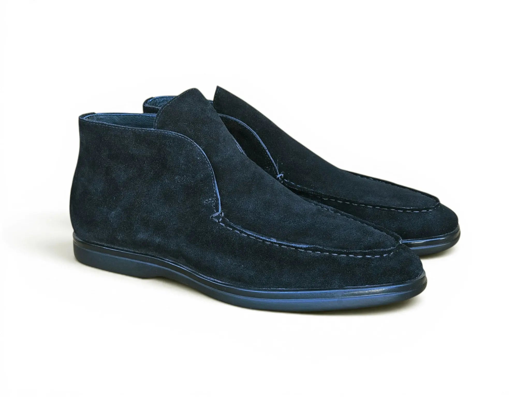 Soft Suede Comfort Loafer Carrucci