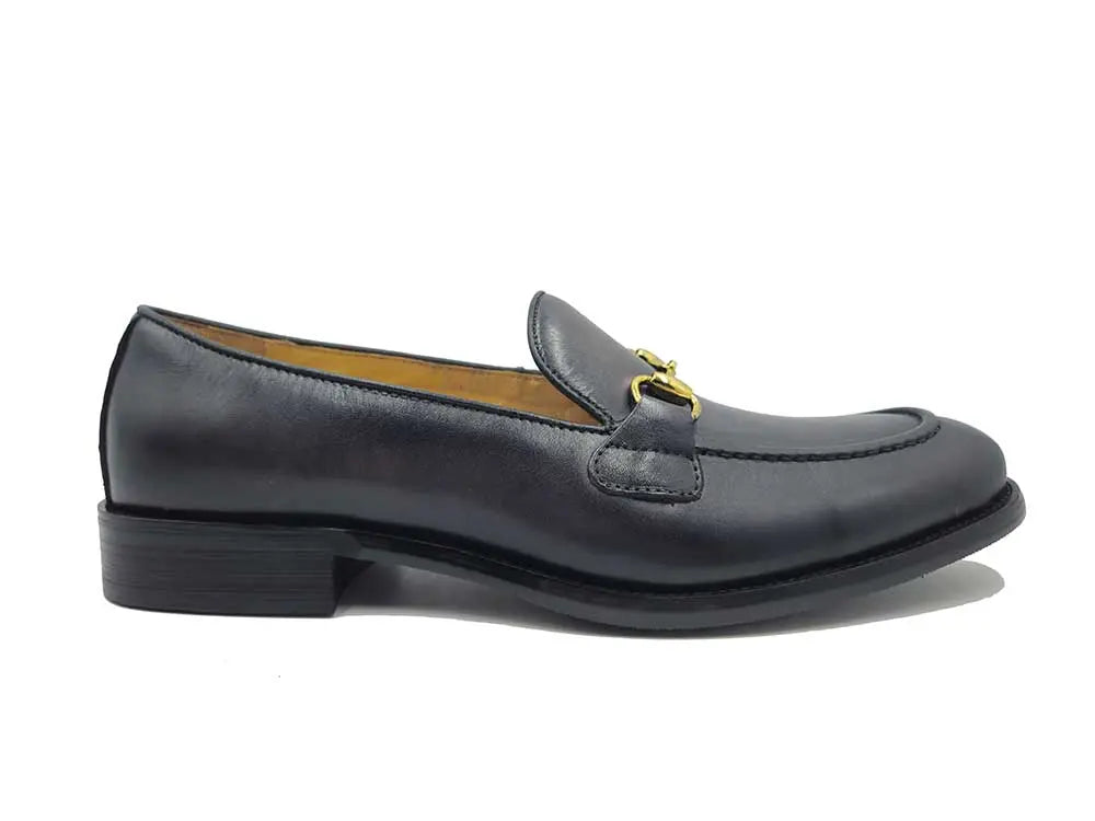 Timeless Buckle Loafer Carrucci