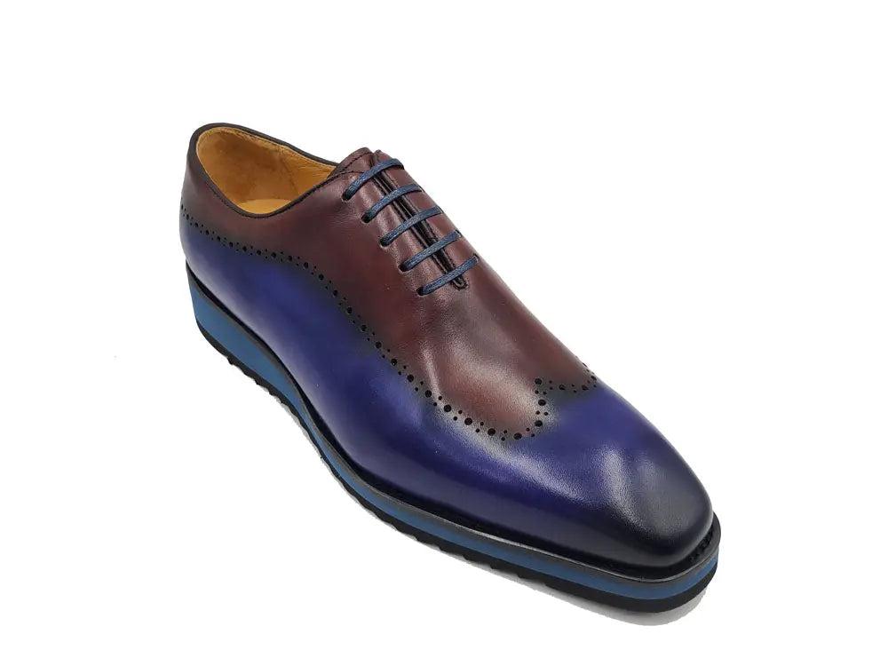 Two Tone Oxford With Lightweight Sole Carrucci