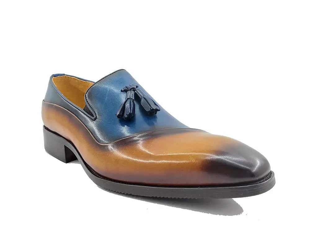 Two Tone Tassel Loafer Carrucci